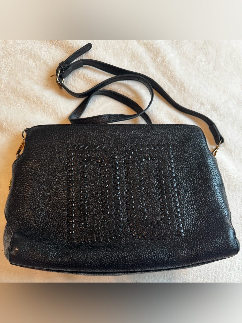 DAKS Black Pebbled Leather Crossbody Shoulder Bag Gold Hardware